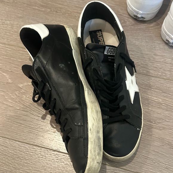 Mens Golden Goose Sneakers - Picture 3 of 5